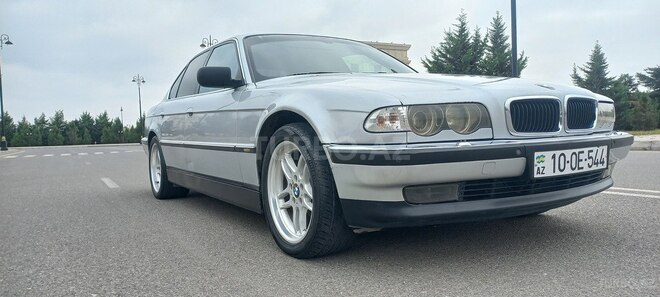 BMW 728 2000, 557,000 km - 2.8 l - Ağdaş