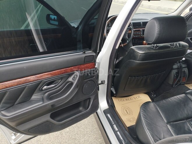 BMW 728 2000, 557,000 km - 2.8 l - Ağdaş