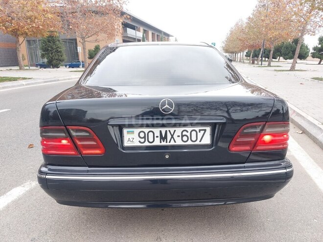 Mercedes E 220 d 1999, 425,000 km - 2.2 l - Bakı