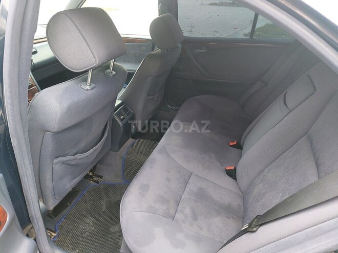 Mercedes E 220 d 1999, 425,000 km - 2.2 l - Bakı