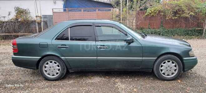 Mercedes C 220 1995, 393,155 km - 2.2 l - Füzuli