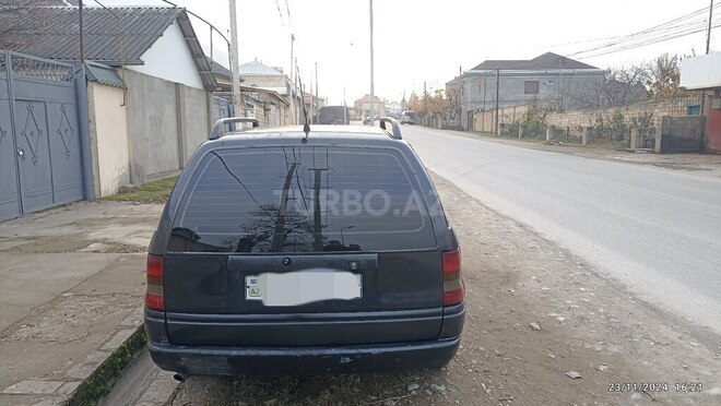 Opel Astra 1996, 200,000 km - 1.6 l - Quba