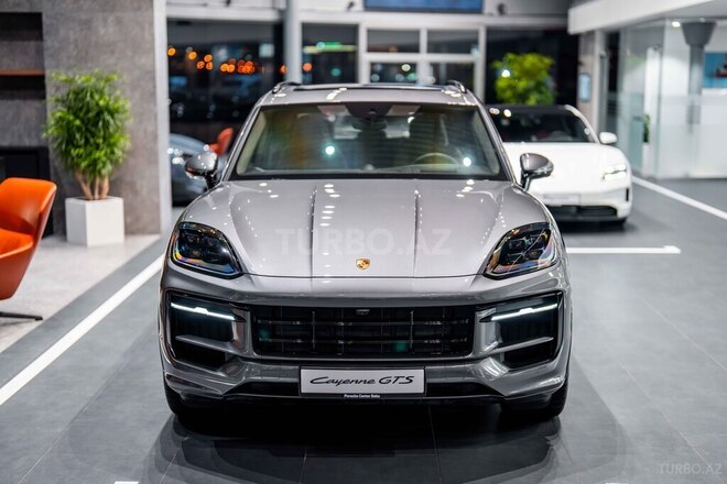 Porsche Cayenne GTS-2