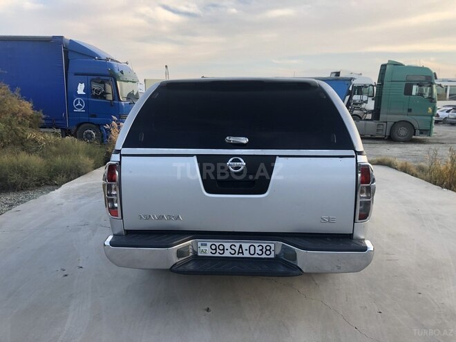 Nissan Navara 2011, 285,000 km - 2.5 l - Xırdalan