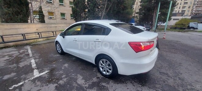Kia Rio 2016, 270,370 km - 1.6 l - Bakı