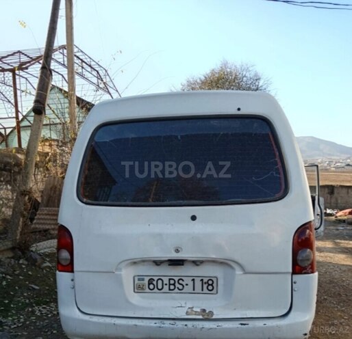 Hyundai H 100 2006, 500,000 km - 4.0 л - Tovuz
