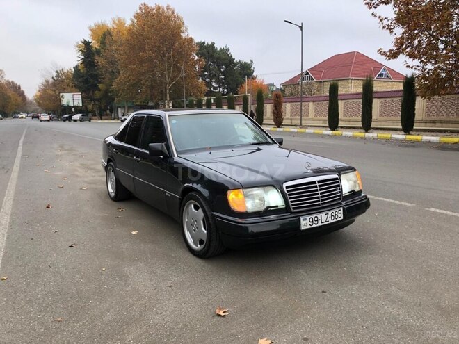 Mercedes E 220 1994, 609,000 km - 2.2 l - Bakı