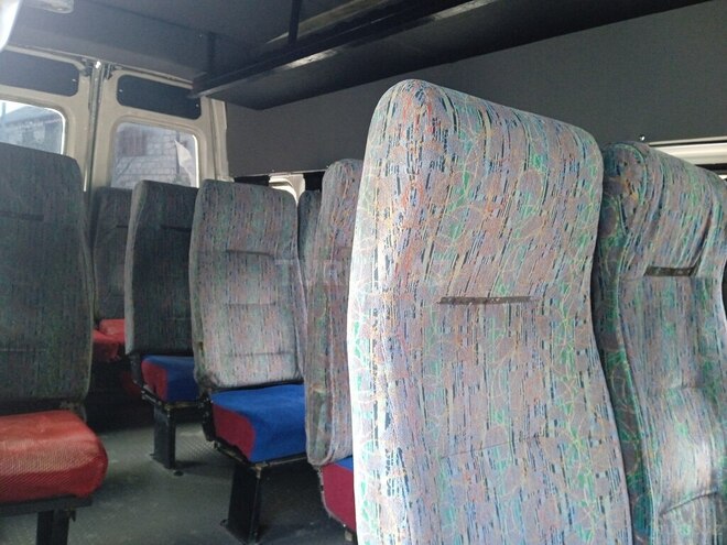 Ford Transit 1998, 500,000 km - 2.5 л - Yevlax