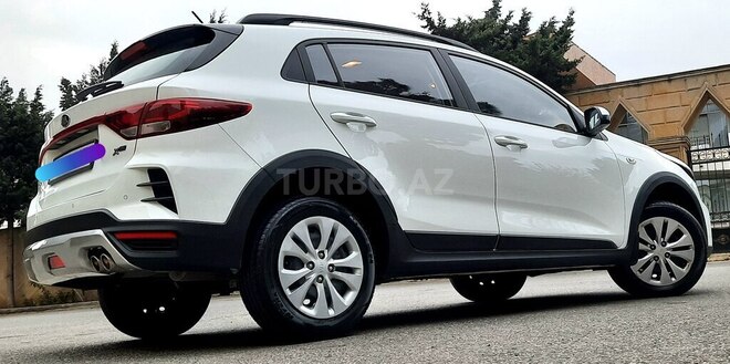 Kia Rio X-Line 2021, 29,000 km - 1.6 л - Bakı