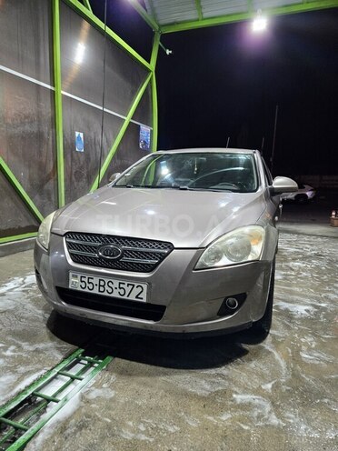 Kia Ceed 2007, 225,000 km - 1.6 л - Şəki