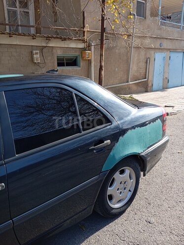 Mercedes C 180 1999, 304,856 km - 1.8 l - Sumqayıt