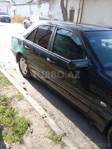 Mercedes C 180 1999, 304,856 km - 1.8 l - Sumqayıt