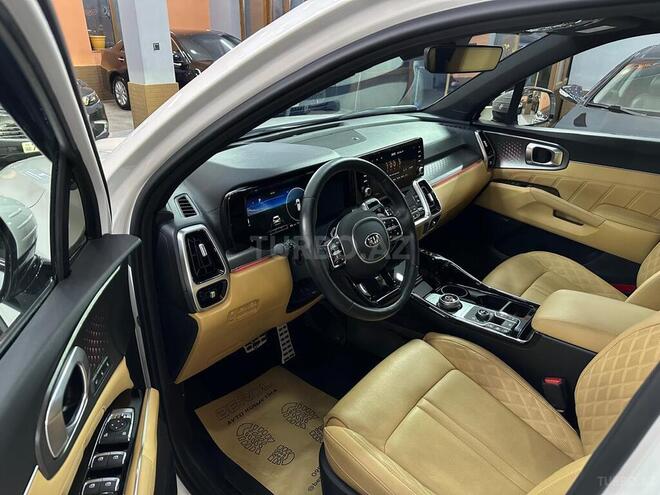 Kia Sorento-13