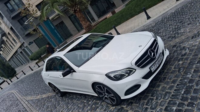 Mercedes E 220 d-7