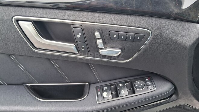 Mercedes E 220 d-9