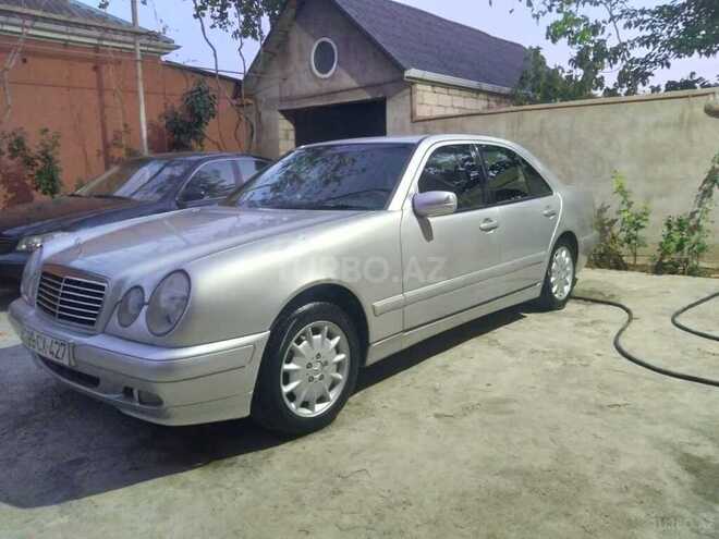 Mercedes E 220 d 1999, 570,000 km - 2.2 л - Bakı