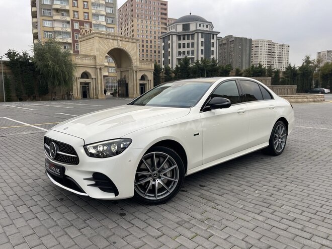 Mercedes E 300 e-2