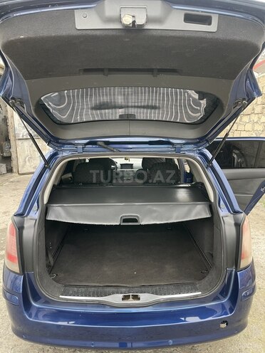 Opel Astra 2006, 215,000 km - 1.8 л - Bakı