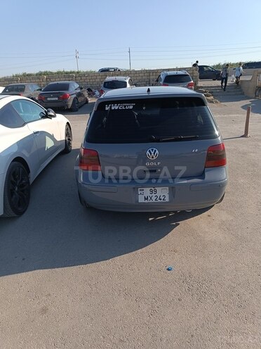 Volkswagen Golf 2001, 290,000 km - 1.6 л - Bakı