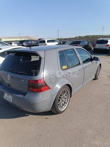 Volkswagen Golf 2001, 290,000 km - 1.6 л - Bakı