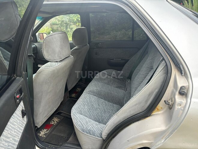 Hyundai Elantra 1995, 290,000 km - 1.5 l - Bakı