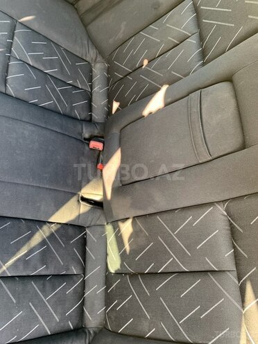 Mercedes C 240 1998, 412,801 km - 2.4 l - Saatlı