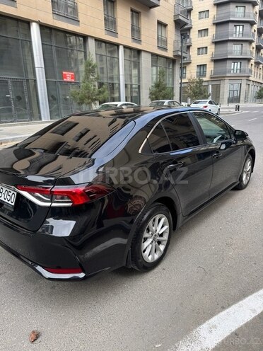 Toyota Corolla 2022, 111,000 km - 1.6 л - Bakı