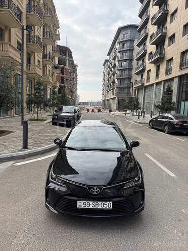 Toyota Corolla 2022, 111,000 km - 1.6 л - Bakı