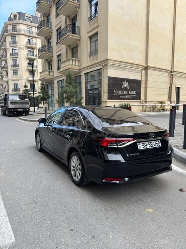 Toyota Corolla 2022, 111,000 km - 1.6 л - Bakı