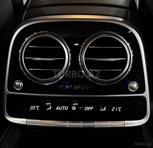 Mercedes-Maybach S 560 4MATIC-19