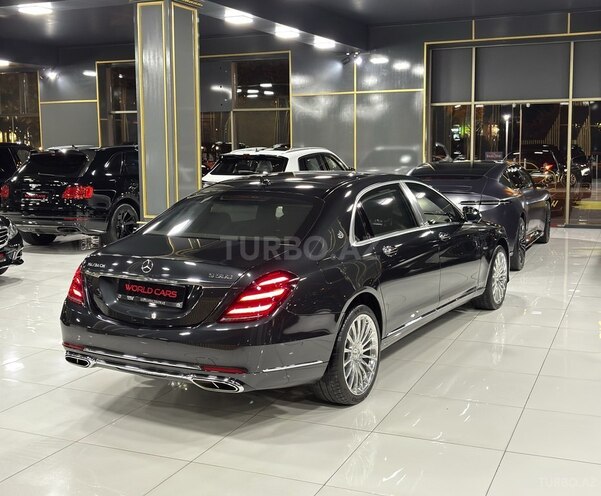 Mercedes-Maybach S 560 4MATIC-6