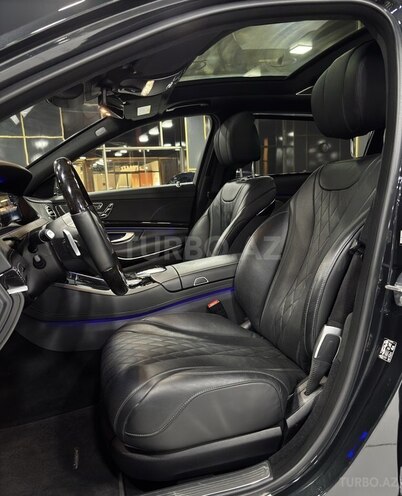 Mercedes-Maybach S 560 4MATIC-10