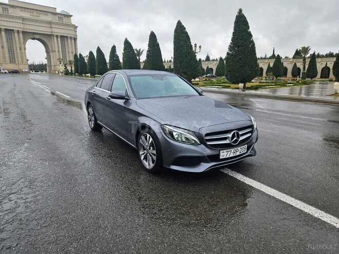 Mercedes C 220 d 2017, 75,000 km - 2.2 l - Bakı