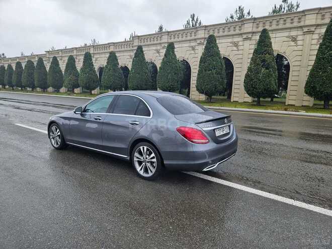 Mercedes C 220 d 2017, 75,000 km - 2.2 l - Bakı