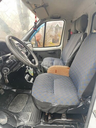 GAZ 3302-288 2006, 240,000 km - 2.5 l - Zaqatala