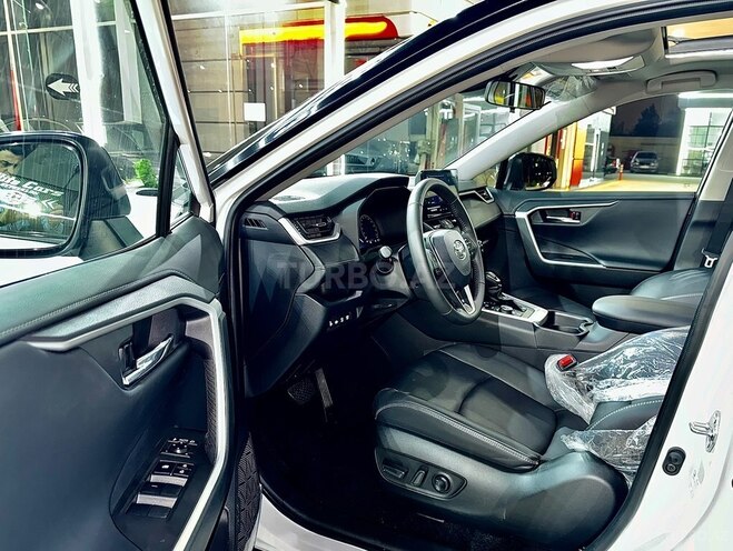 Toyota RAV4 2024, 0 km - 2.5 l - Bakı