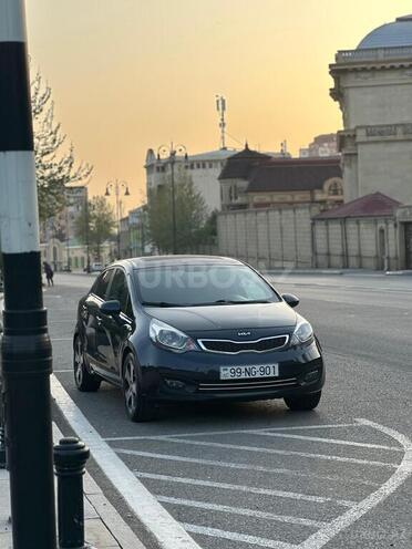 Kia Rio 2013, 224,000 km - 1.4 l - Bakı