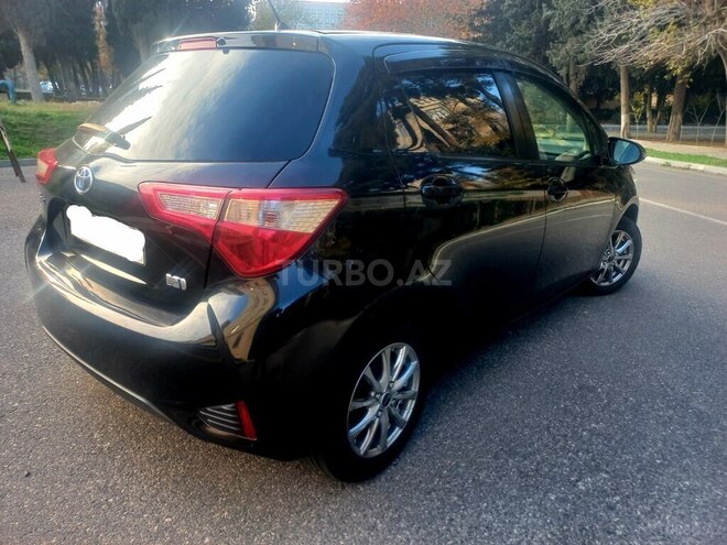 Toyota Vitz 2017, 83,000 km - 1.5 l - Bakı