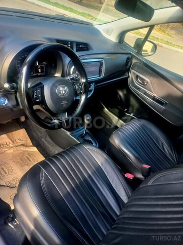 Toyota Vitz 2017, 83,000 km - 1.5 l - Bakı