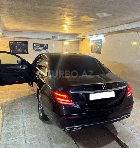 Mercedes E 220 d 2017, 204,000 km - 2.0 l - Bakı