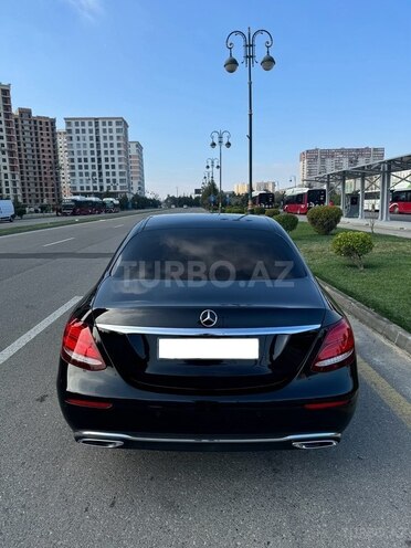 Mercedes E 220 d 2017, 204,000 km - 2.0 l - Bakı