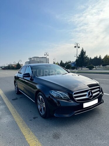 Mercedes E 220 d 2017, 204,000 km - 2.0 l - Bakı