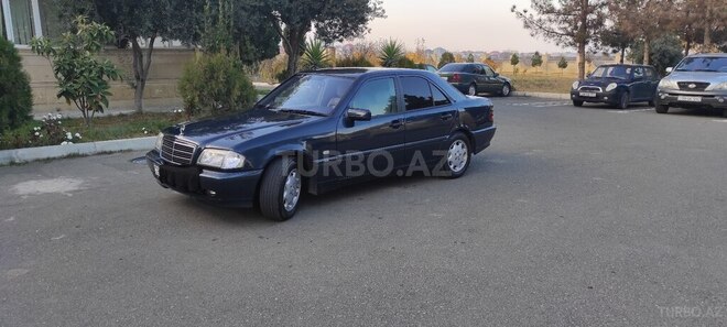 Mercedes C 200 1998, 321,500 km - 2.0 л - Goranboy