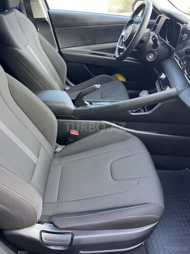 Hyundai Elantra 2023, 13,000 km - 1.6 l - Bakı