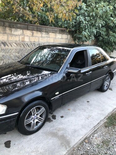 Mercedes C 220 d 1996, 900,000 km - 2.2 l - Xudat