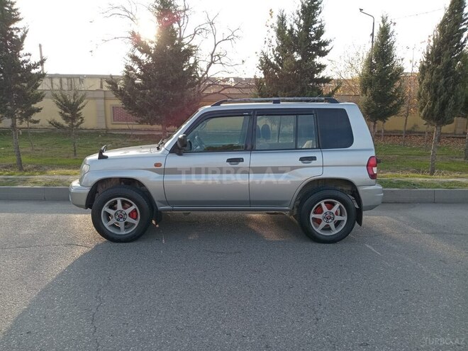 Mitsubishi Pajero io 1999, 235,000 km - 1.8 l - Sumqayıt