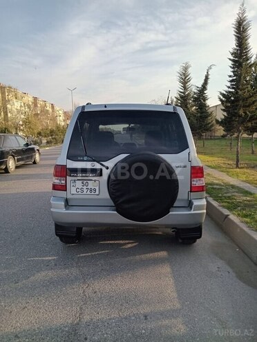 Mitsubishi Pajero io 1999, 235,000 km - 1.8 l - Sumqayıt