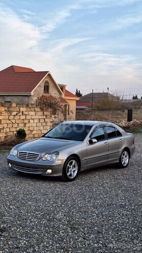 Mercedes C 220 d 2005, 480,000 km - 2.2 л - Bakı