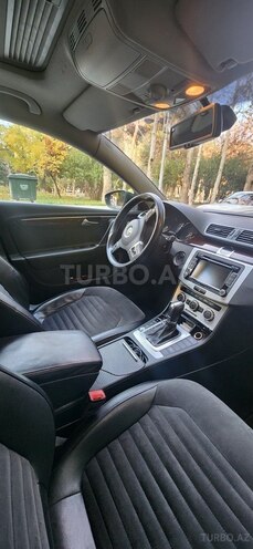 Volkswagen Passat 2013, 179,000 km - 1.8 л - Bakı