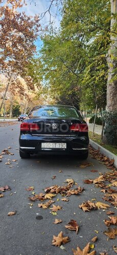 Volkswagen Passat 2013, 179,000 km - 1.8 л - Bakı